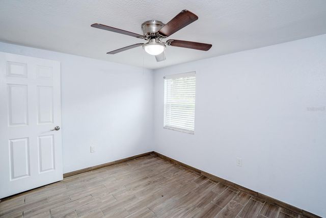 503 MOORE AVENUE, Seffner, FL 33584