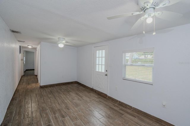 503 MOORE AVENUE, Seffner, FL 33584