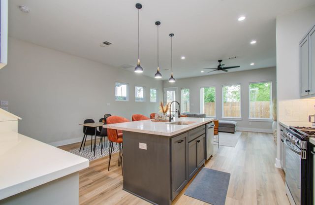 4612 Oats Street, Houston, TX 77020