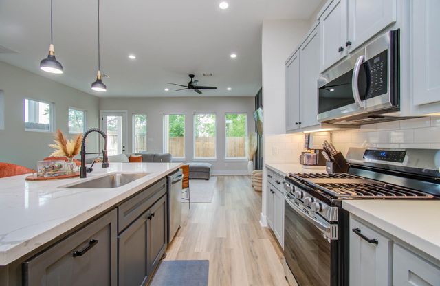 4612 Oats Street, Houston, TX 77020