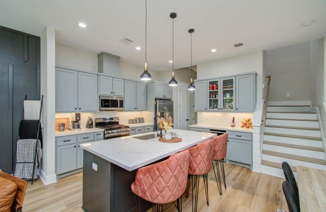 4612 Oats Street, Houston, TX 77020