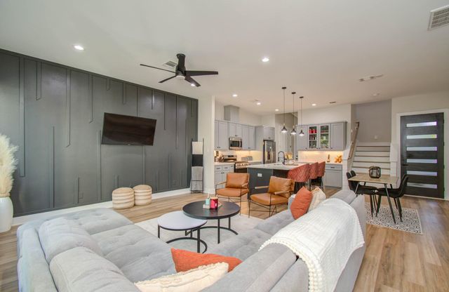 4612 Oats Street, Houston, TX 77020