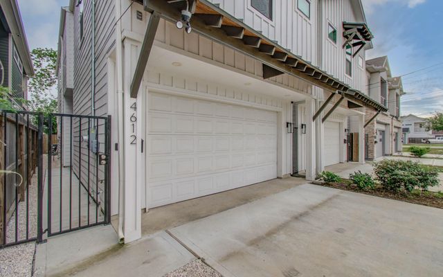 4612 Oats Street, Houston, TX 77020
