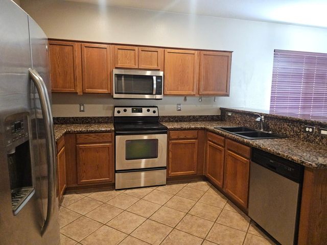 18515 W Caribbean Lane, Surprise, AZ 85388