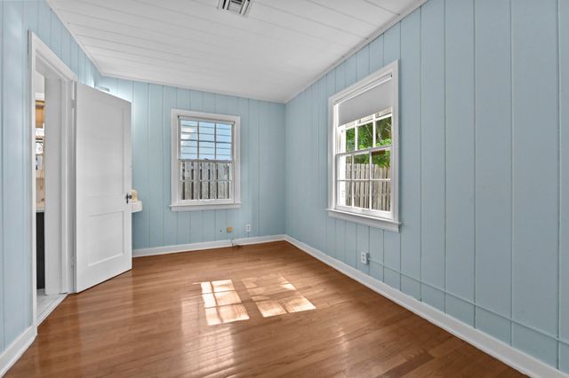 53 Palm Square, Delray Beach, FL 33483