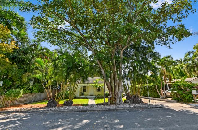 53 Palm Square, Delray Beach, FL 33483