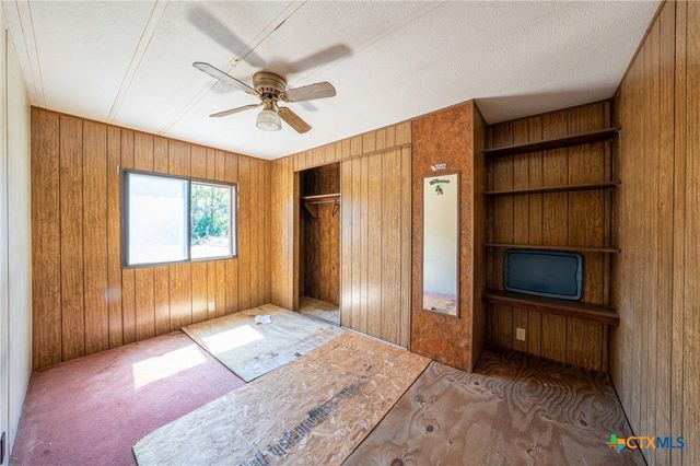 1611 W Main, Little River Academy, TX 76554