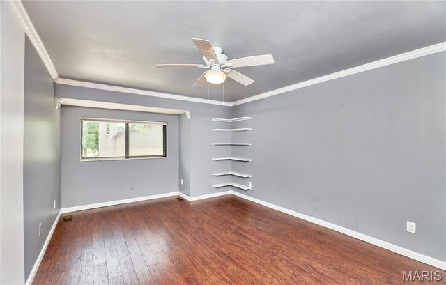 1755 Robin Knoll Court, St Louis, MO 63146