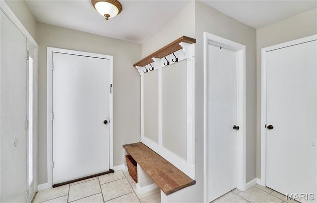 1755 Robin Knoll Court, St Louis, MO 63146