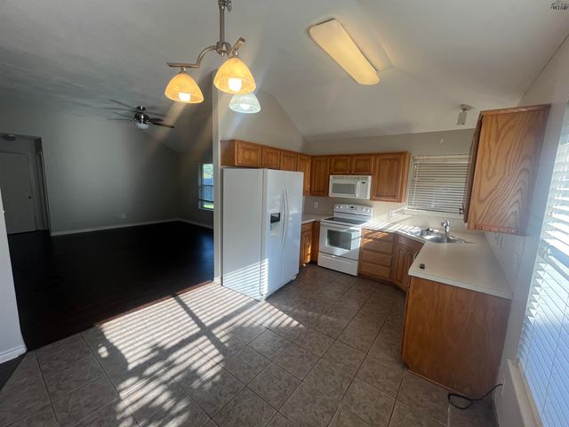 5406 RICCI STREET, Wichita Falls, TX 76302