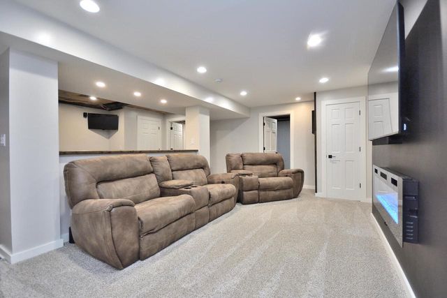 N160W19520 Clover LANE, Jackson, WI 53037