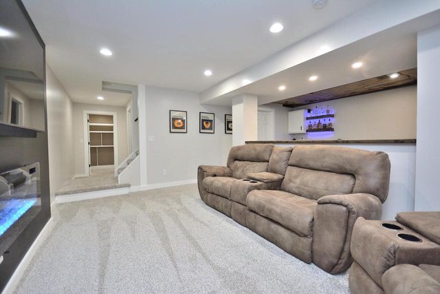 N160W19520 Clover LANE, Jackson, WI 53037