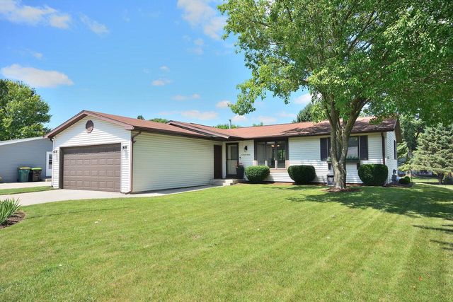 N160W19520 Clover LANE, Jackson, WI 53037