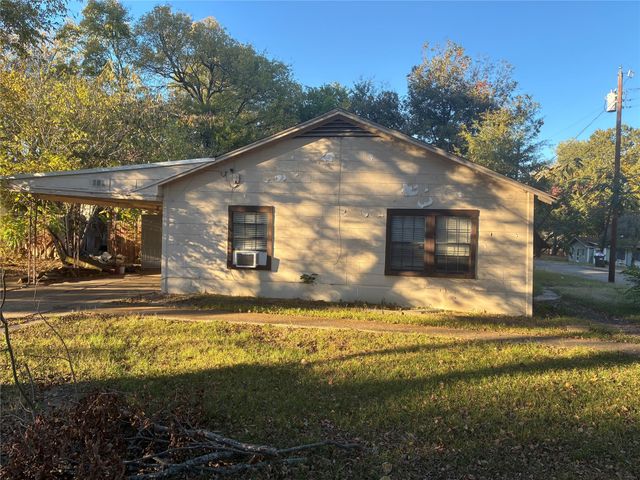 1070 15th Street SE, Paris, TX 75460