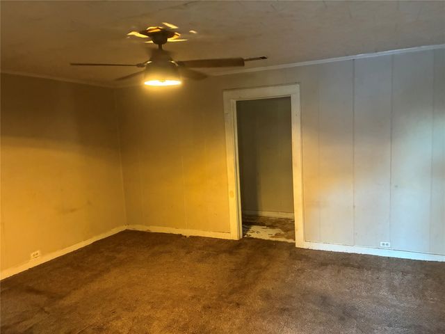 1070 15th Street SE, Paris, TX 75460