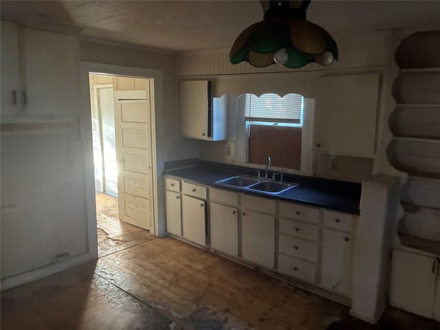 1070 15th Street SE, Paris, TX 75460