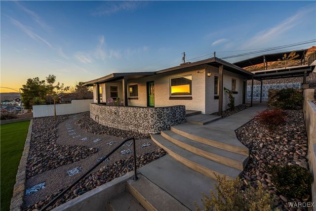 805 E Beale Street, Kingman, AZ 86401