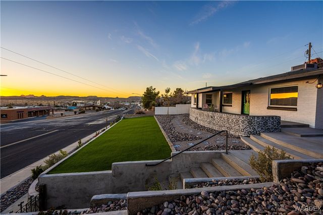 805 E Beale Street, Kingman, AZ 86401