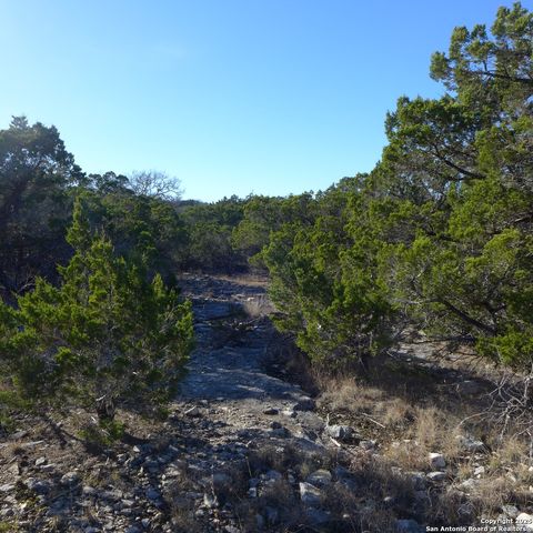 110 COCHISE CIR, Comfort, TX 78013