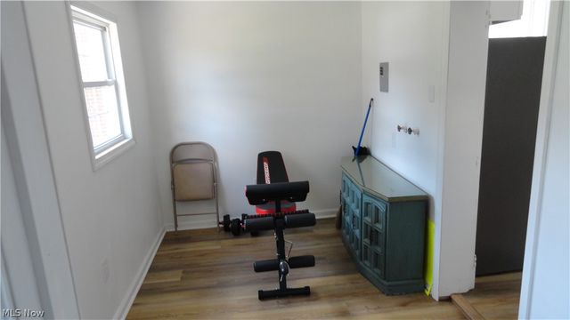 128 Columbia, Chester, WV 26034