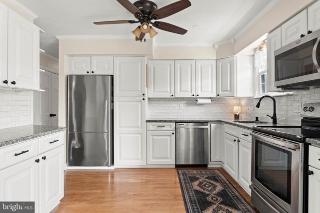 8617 STEEPLE DR, Philadelphia, PA 19128