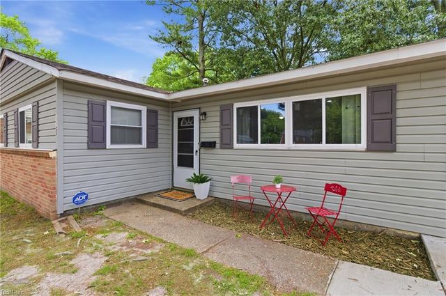 620 Queens View CT, Hampton, VA 23669