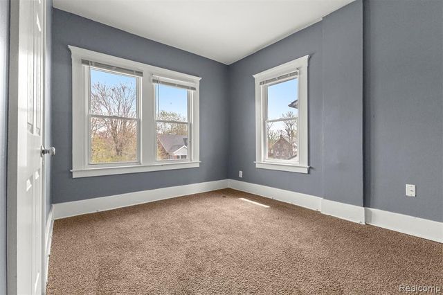 9375 Mendota Street, Detroit, MI 48204