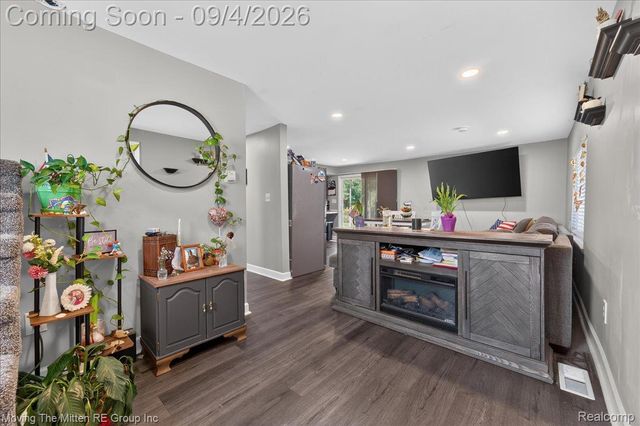 30103 Van Horn Road, Huron Charter Township, MI 48164