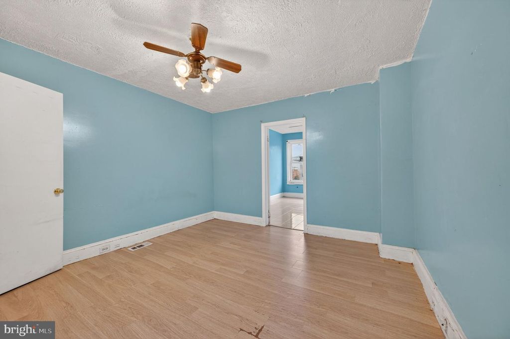 Image 19 of property listing at 2516 FAIT AVE, Baltimore, MD 21224