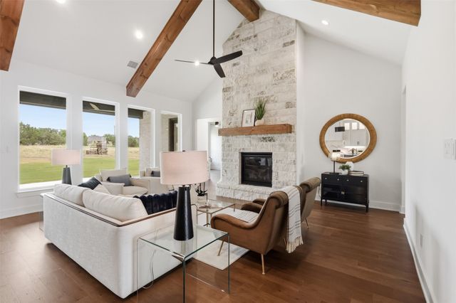 1024 Ranch Vista Road, Granbury, TX 76049