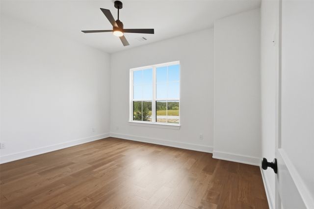 1024 Ranch Vista Road, Granbury, TX 76049