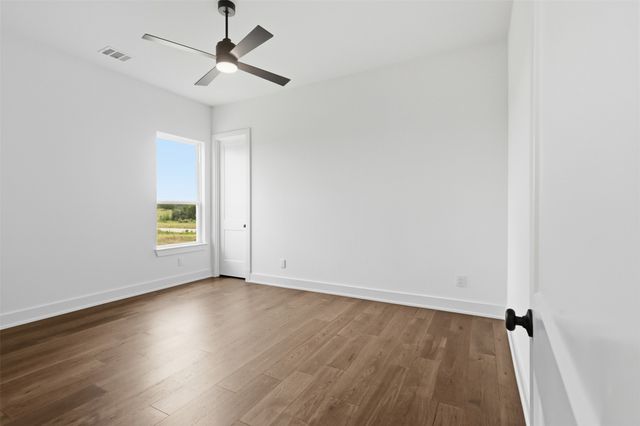 1024 Ranch Vista Road, Granbury, TX 76049