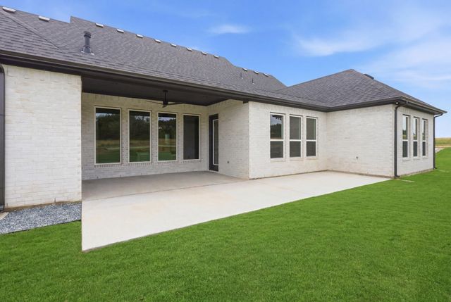 1024 Ranch Vista Road, Granbury, TX 76049