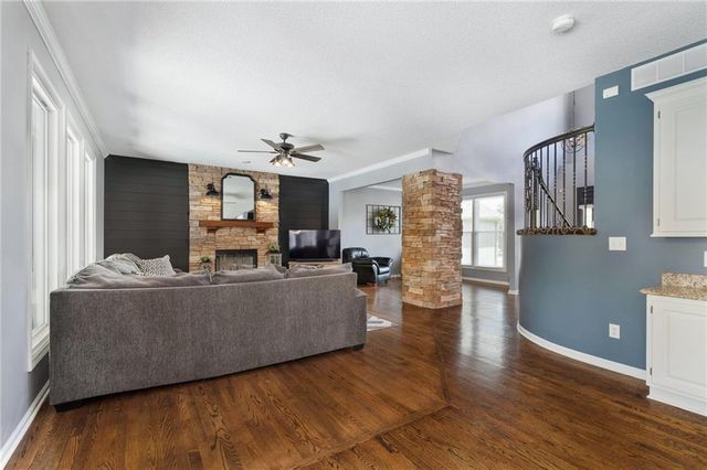 14004 Westgate Street, Overland Park, KS 66221