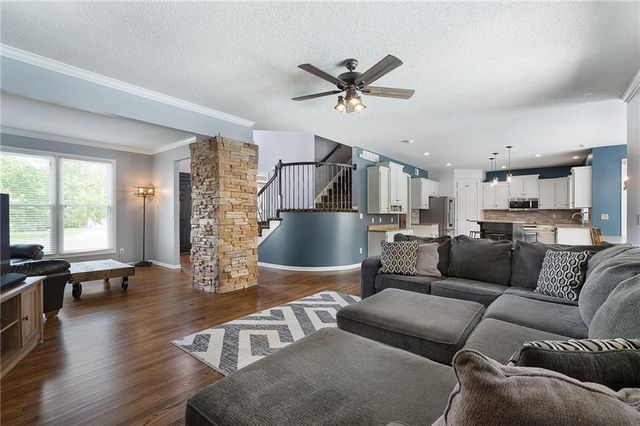 14004 Westgate Street, Overland Park, KS 66221