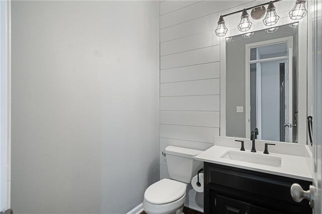 14004 Westgate Street, Overland Park, KS 66221