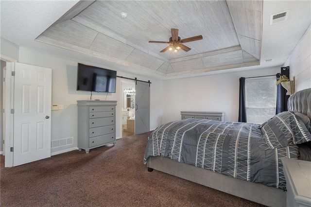 14004 Westgate Street, Overland Park, KS 66221