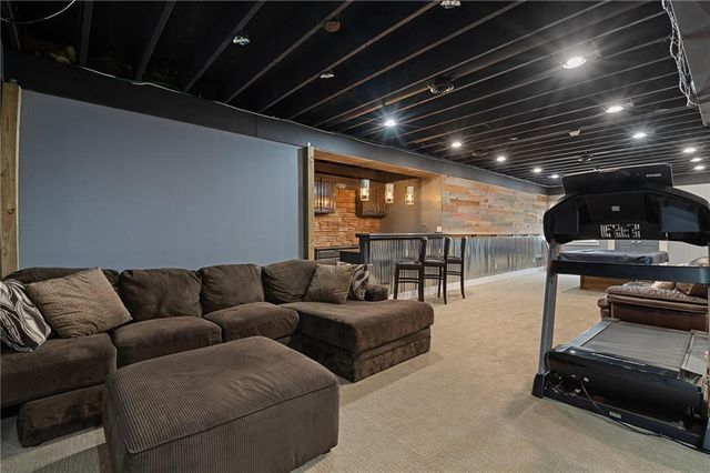 14004 Westgate Street, Overland Park, KS 66221