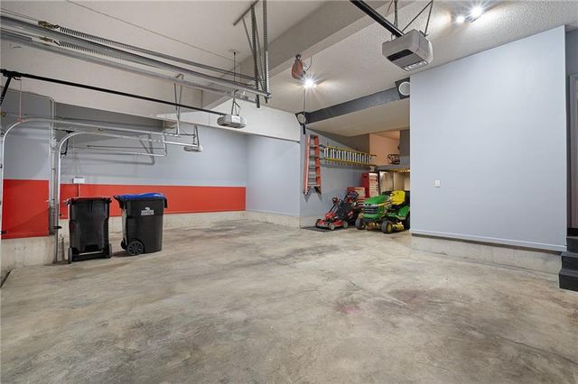 14004 Westgate Street, Overland Park, KS 66221