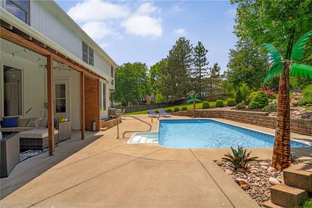 14004 Westgate Street, Overland Park, KS 66221