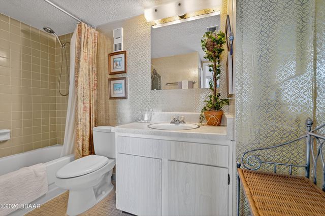 935 N Halifax Ave Apt 707, Daytona Beach, FL 32118