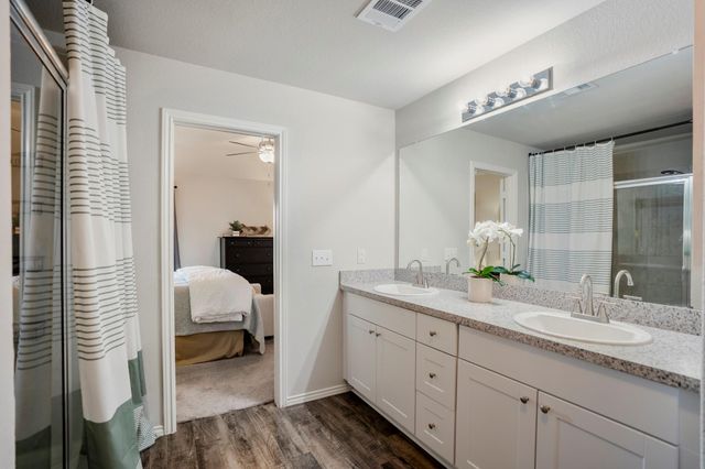 18711 Callalily Bloom Court, Tomball, TX 77377