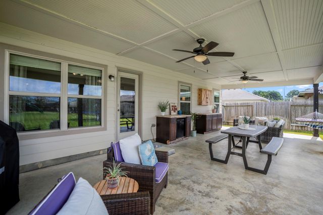 18711 Callalily Bloom Court, Tomball, TX 77377