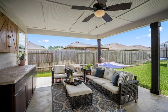 18711 Callalily Bloom Court, Tomball, TX 77377