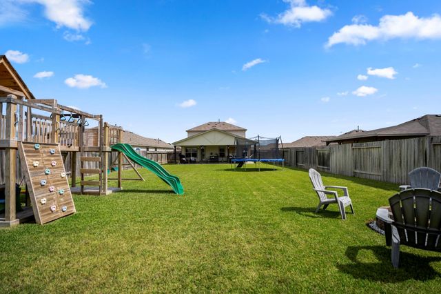 18711 Callalily Bloom Court, Tomball, TX 77377