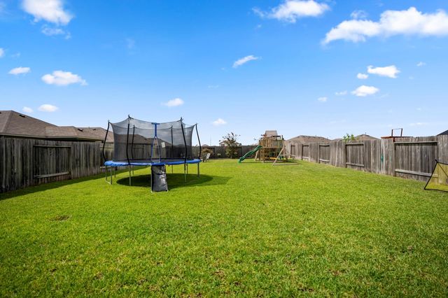 18711 Callalily Bloom Court, Tomball, TX 77377