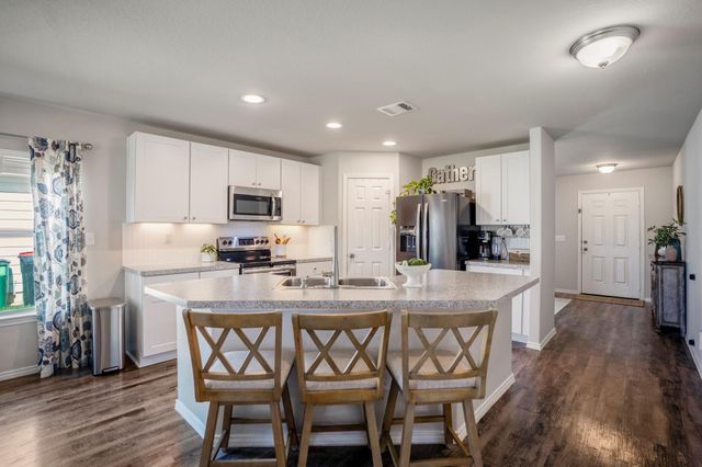 18711 Callalily Bloom Court, Tomball, TX 77377