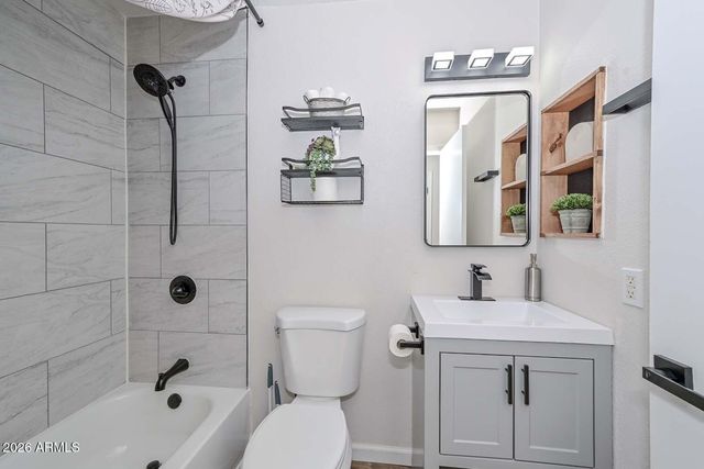 9349 W POTTER Drive, Peoria, AZ 85382