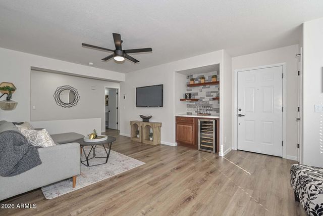 9349 W POTTER Drive, Peoria, AZ 85382