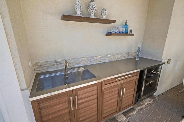 10 CORDOBA COURT, Palm Coast, FL 32137